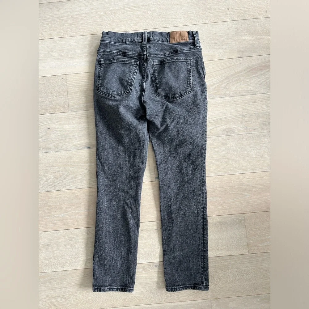Madewell The Mid-Rise Perfect Vintage Jean in Lunar Wash - Picture 5 of 6